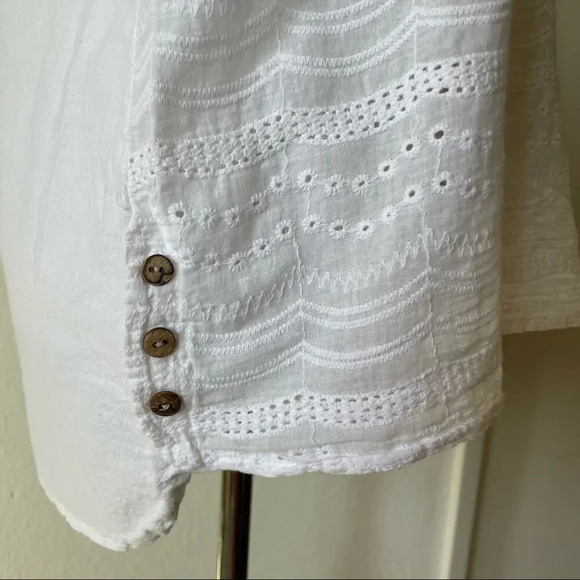 White 100% COTTON Embroidered Lace Hollow Out Blouse Short Sleeve - Picture 10 of 13